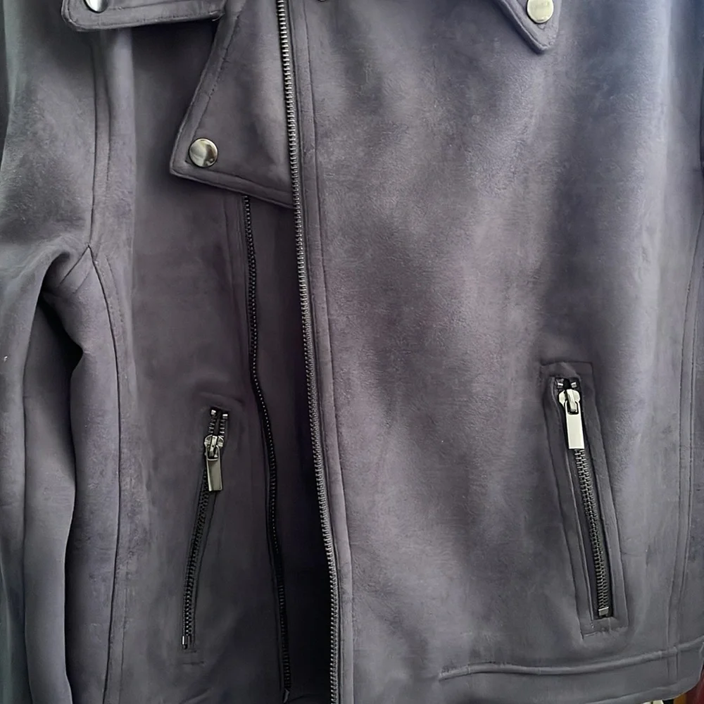 Jacket - Picture 3 of 4